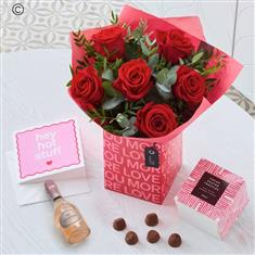 Valentine's 6 Red Rose Gift Set